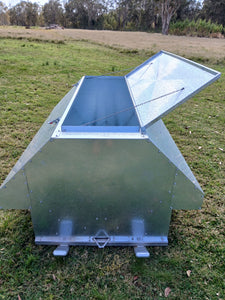 Chicken Caravan 1 Tonne Skid Feeder